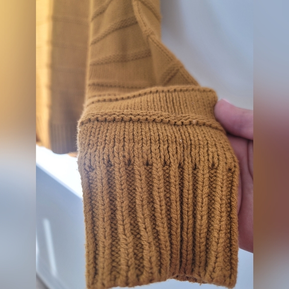 H&M Sweater Yellow Mustard - Picture 8 of 10